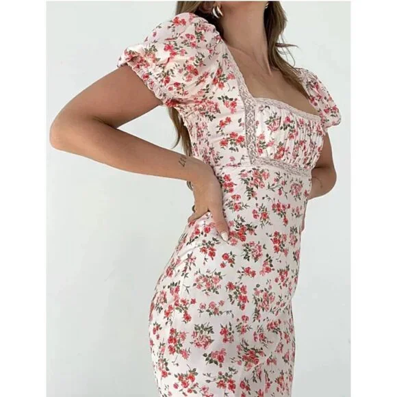 Rumored Napa Valley Midi Dress - Picture 2 of 11